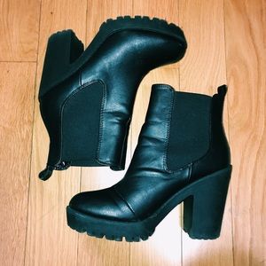 Faux Chelsea Boots